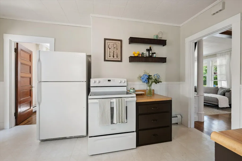 5 Boutelle Road Bangor ME 04401