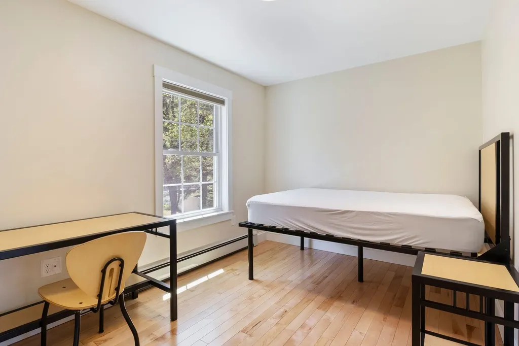 1 Hovey Lane Brunswick ME 04011