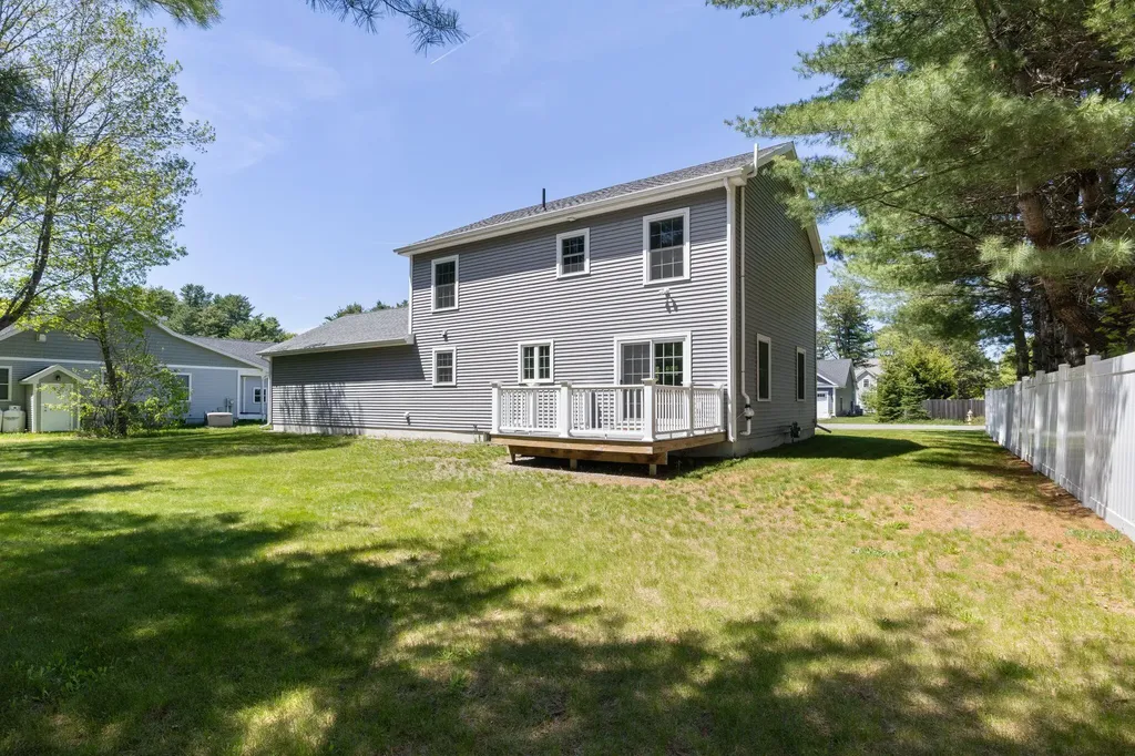1 Hovey Lane Brunswick ME 04011