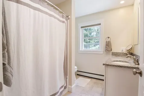 1 Hovey Lane Brunswick ME 04011
