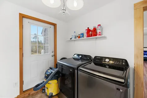 20 Irish Lane Whitefield ME 04353