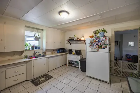 24 Sylvan Avenue Lewiston ME 04240