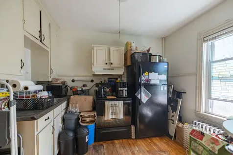24 Sylvan Avenue Lewiston ME 04240