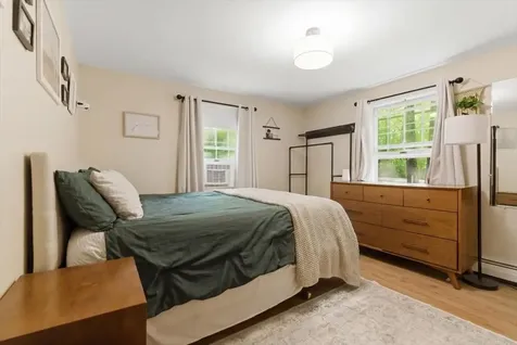 28 Country Acres Monmouth ME 04259