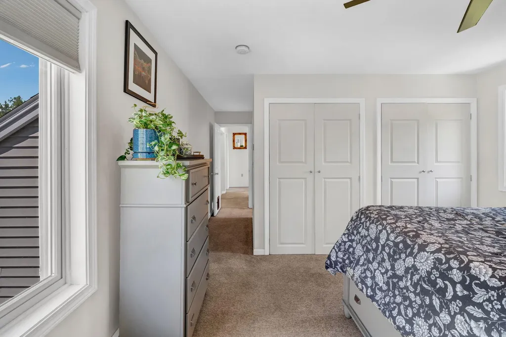14 Vista Way Glenburn ME 04401