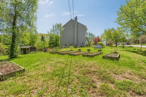 14 Vista Way Glenburn ME 04401