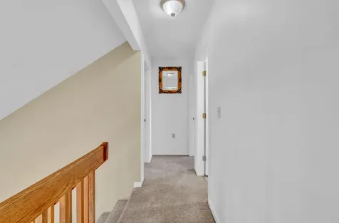 14 Vista Way Glenburn ME 04401