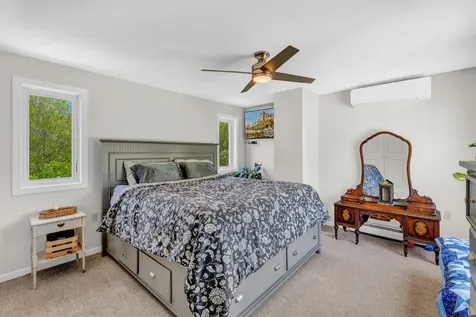 14 Vista Way Glenburn ME 04401