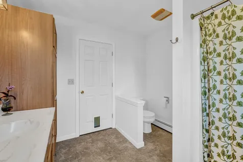 14 Vista Way Glenburn ME 04401