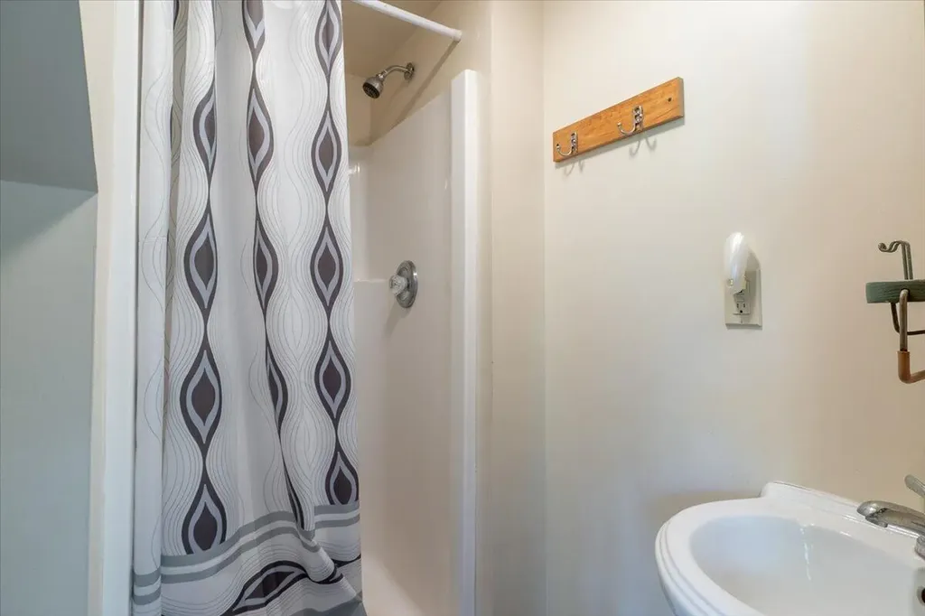 1591 Turtle Head Road Islesboro ME 04848