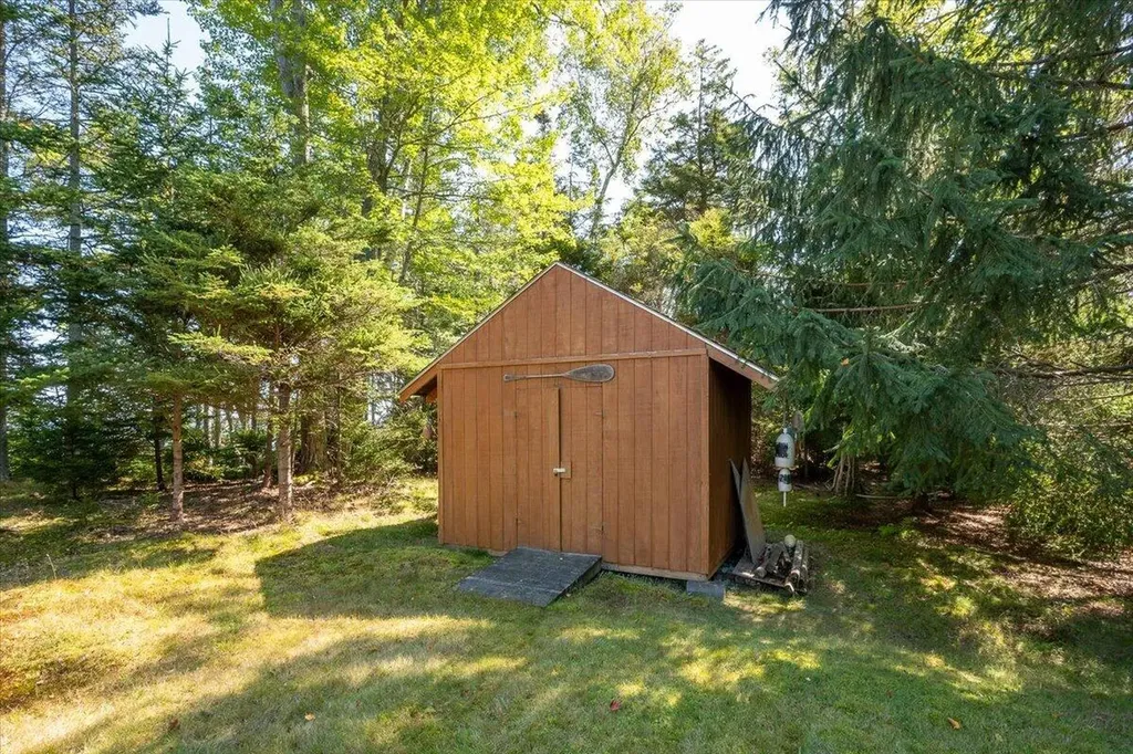 1591 Turtle Head Road Islesboro ME 04848