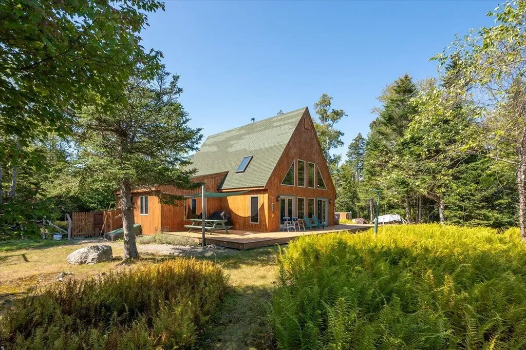 1591 Turtle Head Road Islesboro ME 04848