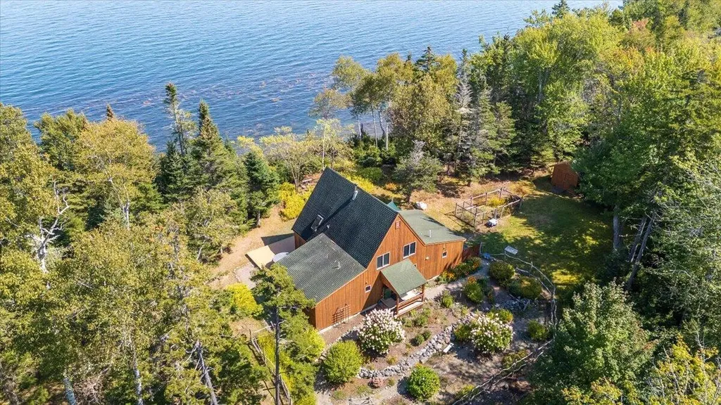 1591 Turtle Head Road Islesboro ME 04848