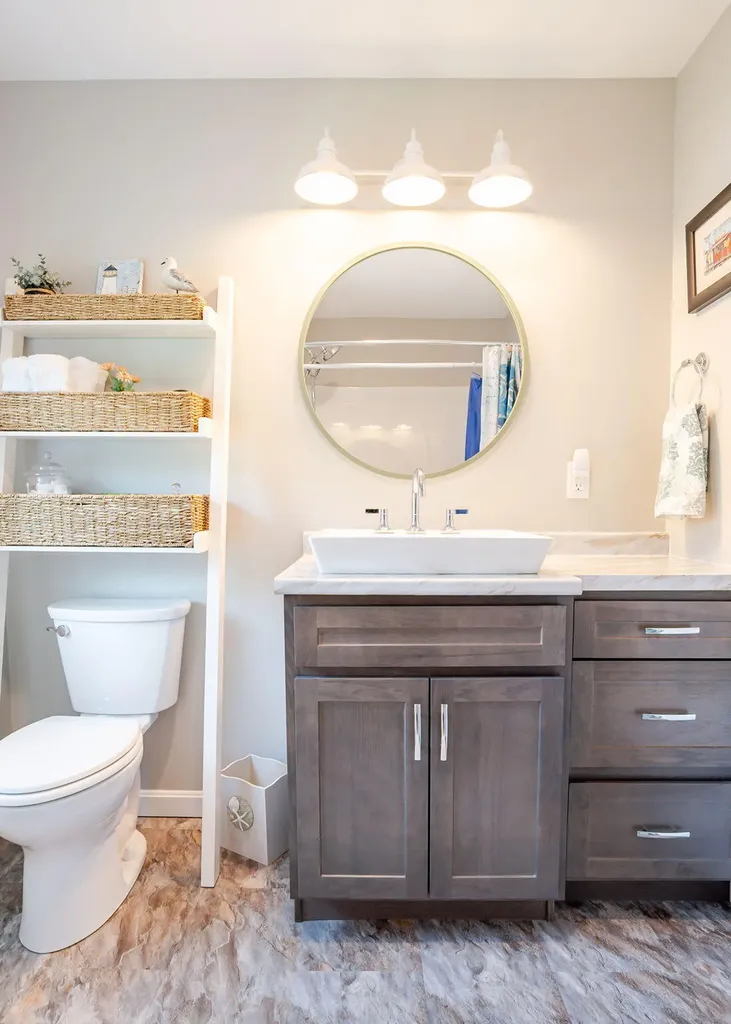 67 River Point Road Wiscasset ME 04578
