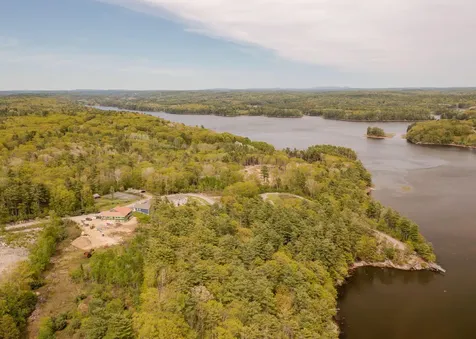 67 River Point Road Wiscasset ME 04578