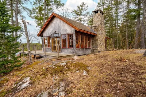 67 River Point Road Wiscasset ME 04578
