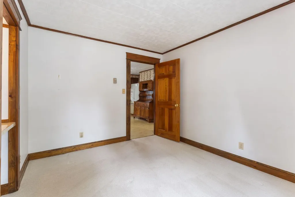106 High Street Sanford ME 04073