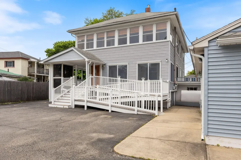 106 High Street Sanford ME 04073