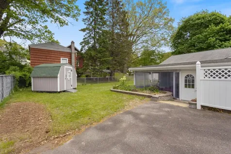 106 High Street Sanford ME 04073
