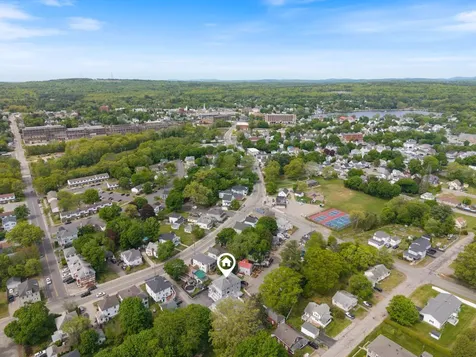 106 High Street Sanford ME 04073