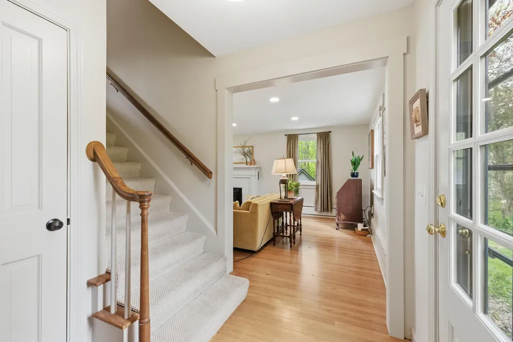 124 Phipps Point Road Woolwich ME 04579