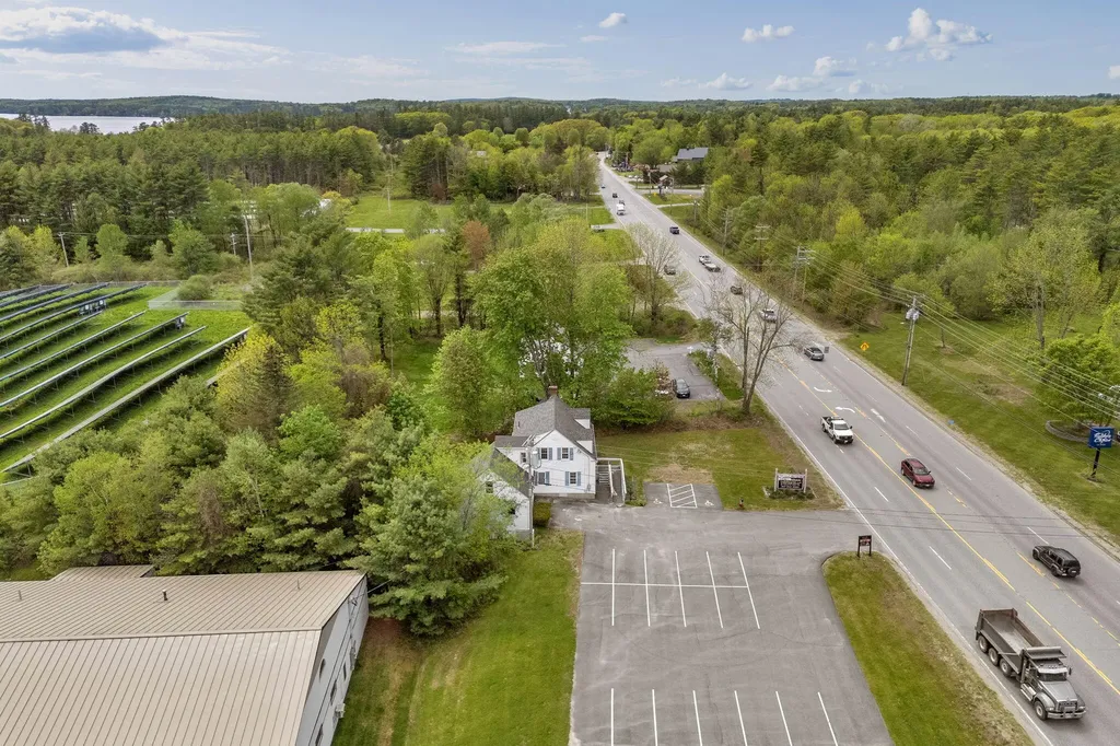 972 Western Avenue Manchester ME 04351
