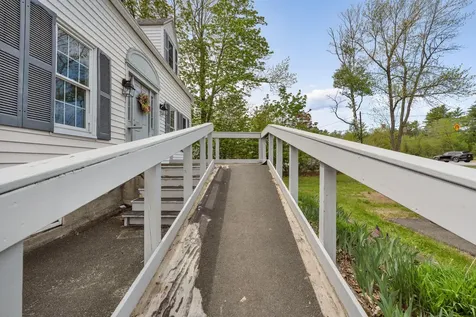 972 Western Avenue Manchester ME 04351