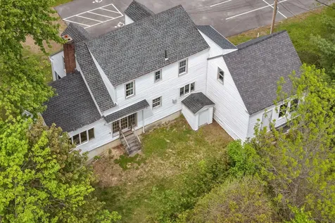 972 Western Avenue Manchester ME 04351