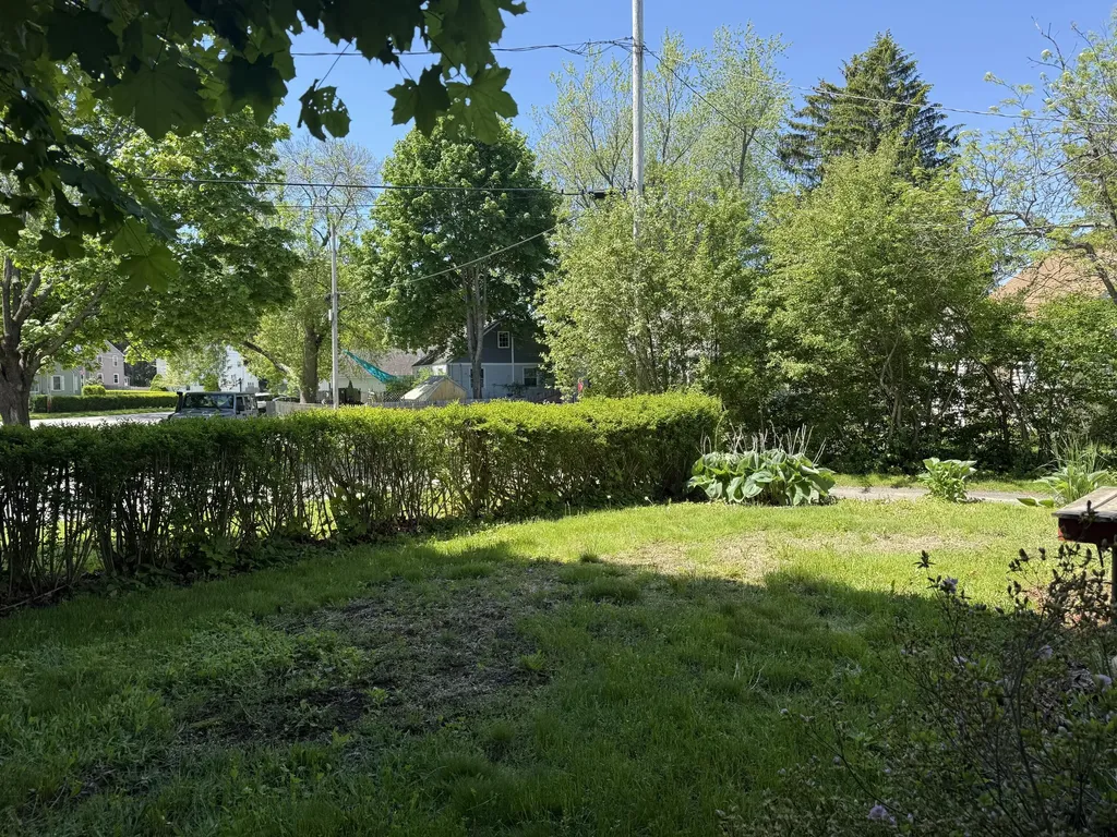 29 Garfield Circle South Portland ME 04106