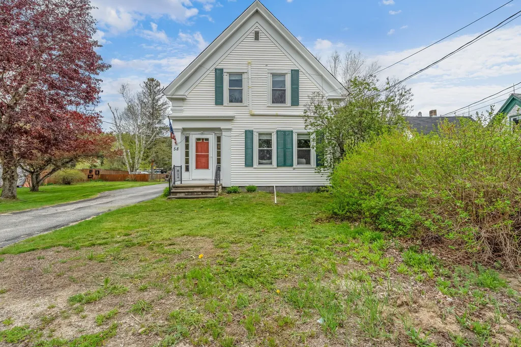 58 Morrill Street Buckfield ME 04220