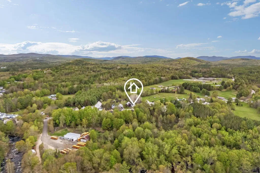 58 Morrill Street Buckfield ME 04220