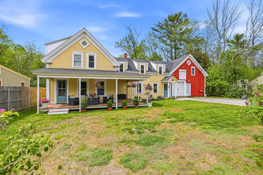 9 Baldwin Road Sebago ME 04029