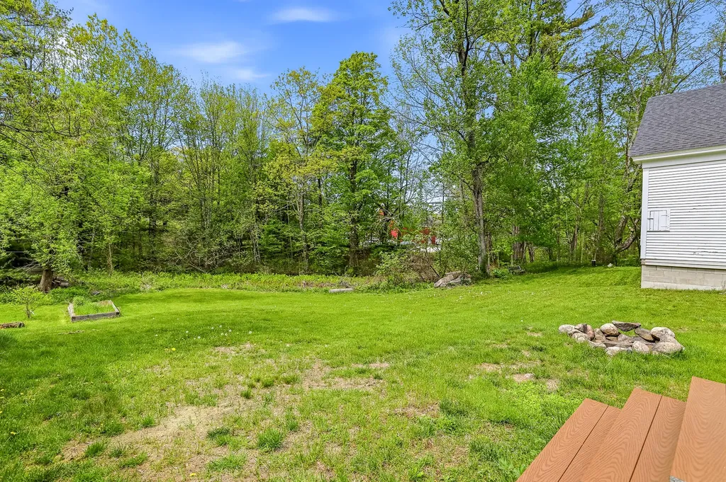 9 Baldwin Road Sebago ME 04029