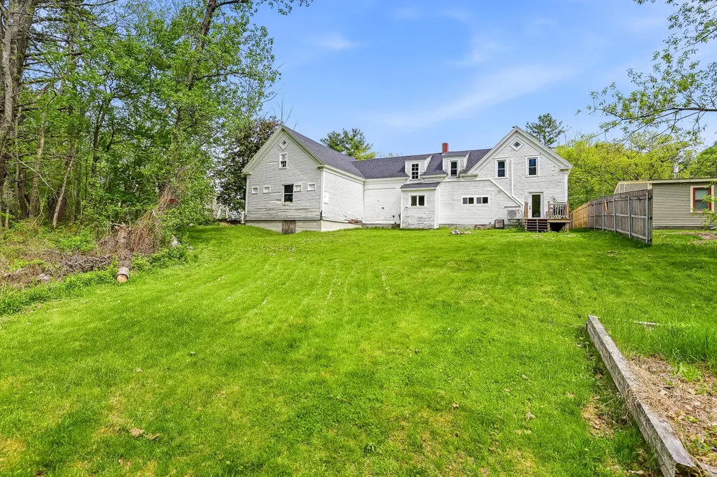 9 Baldwin Road Sebago ME 04029