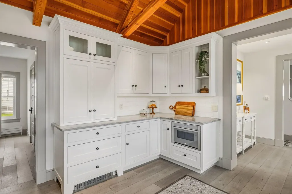 904 Kings Highway Kennebunkport ME 04046