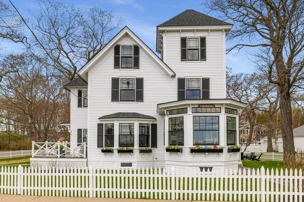 904 Kings Highway Kennebunkport ME 04046