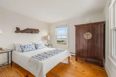 904 Kings Highway Kennebunkport ME 04046
