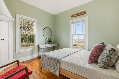 904 Kings Highway Kennebunkport ME 04046