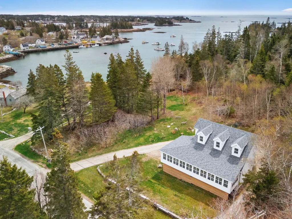 84 Old Harbor Road Vinalhaven ME 04863