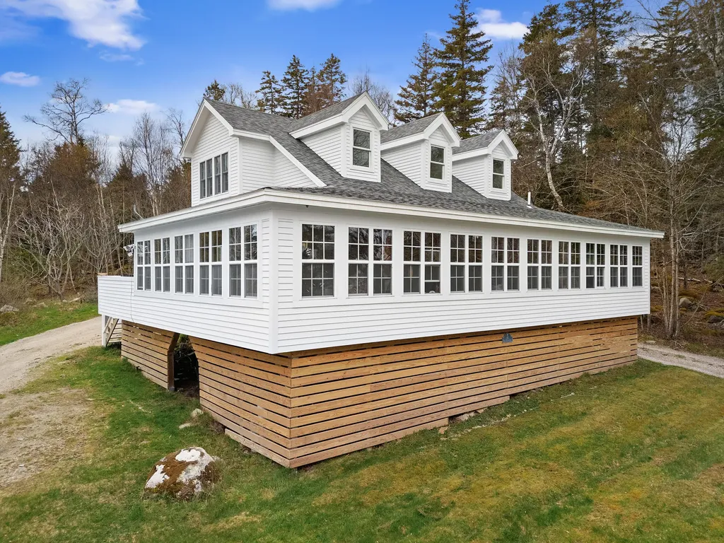84 Old Harbor Road Vinalhaven ME 04863