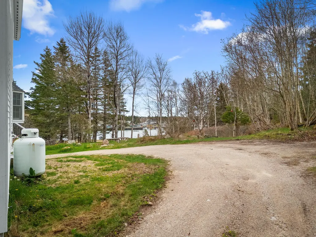 84 Old Harbor Road Vinalhaven ME 04863