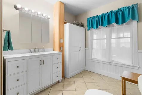 84 Old Harbor Road Vinalhaven ME 04863