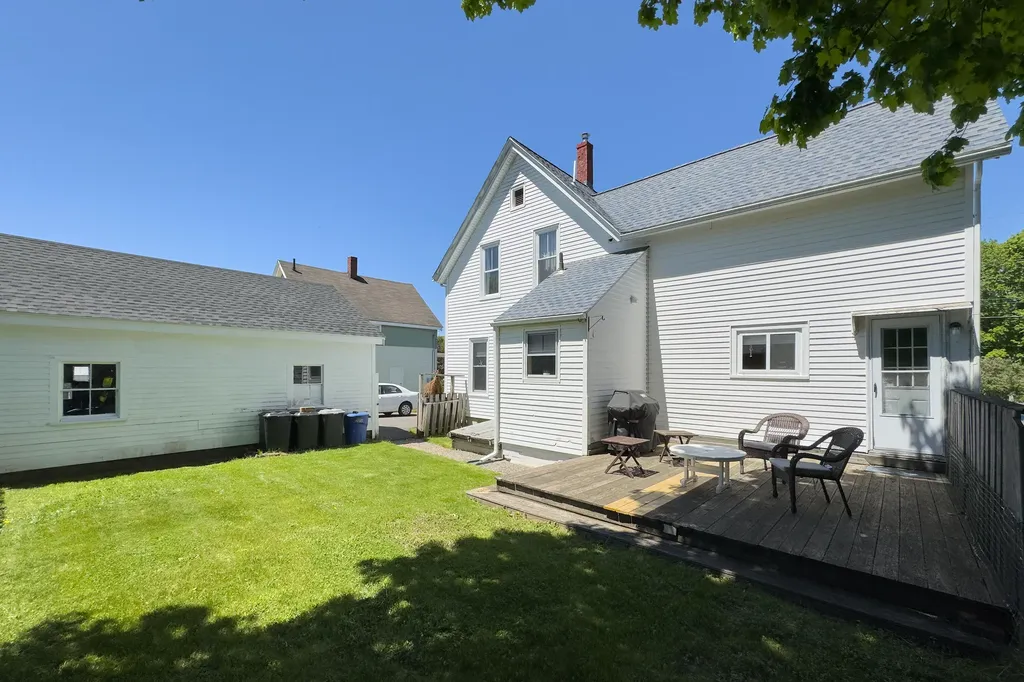 57 Crescent Street Rockland ME 04841
