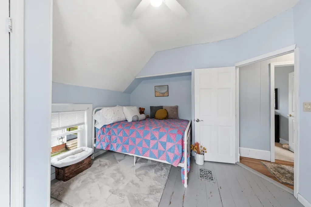 57 Crescent Street Rockland ME 04841