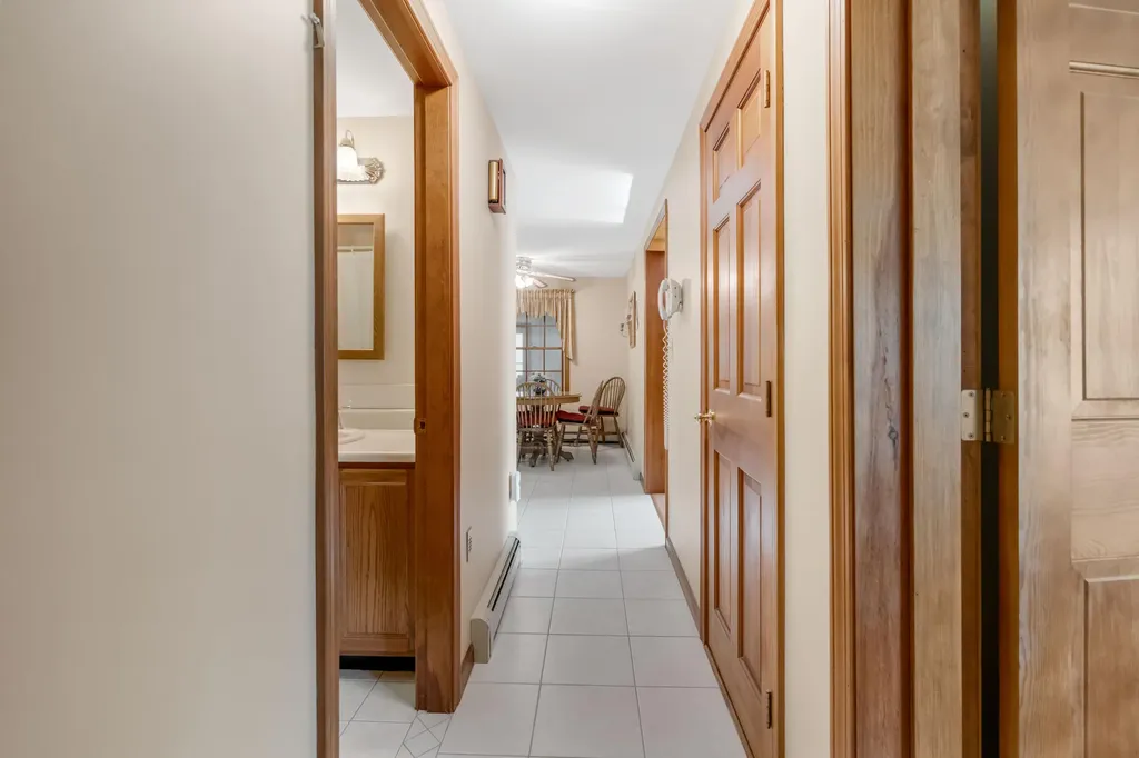28 Saint Patrick Avenue Lewiston ME 04240
