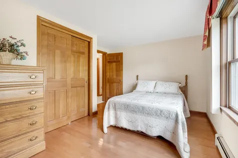 28 Saint Patrick Avenue Lewiston ME 04240