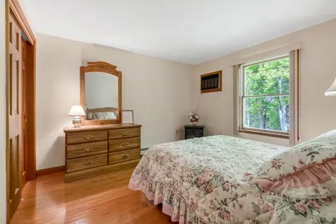 28 Saint Patrick Avenue Lewiston ME 04240