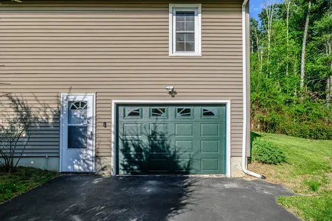 1033 Bridgton Road Westbrook ME 04092