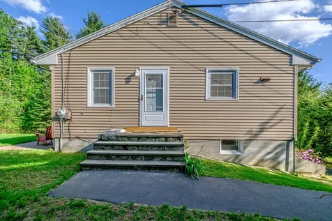 1033 Bridgton Road Westbrook ME 04092