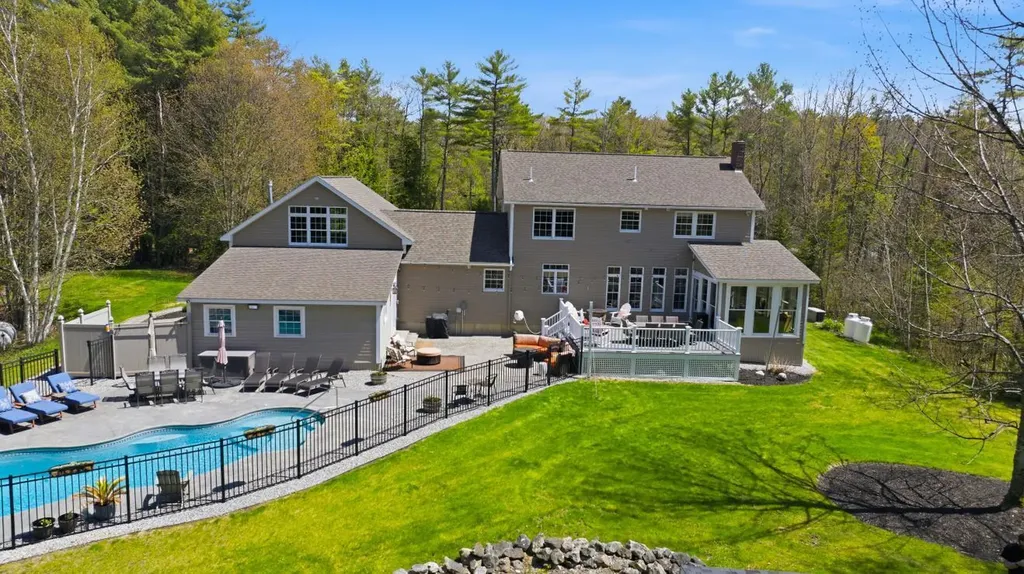 105 Dyer Road Lewiston ME 04240